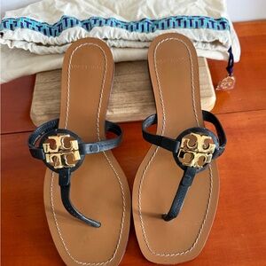 Tory Burch Miller Black Leather Mini Logo Thong Sandals